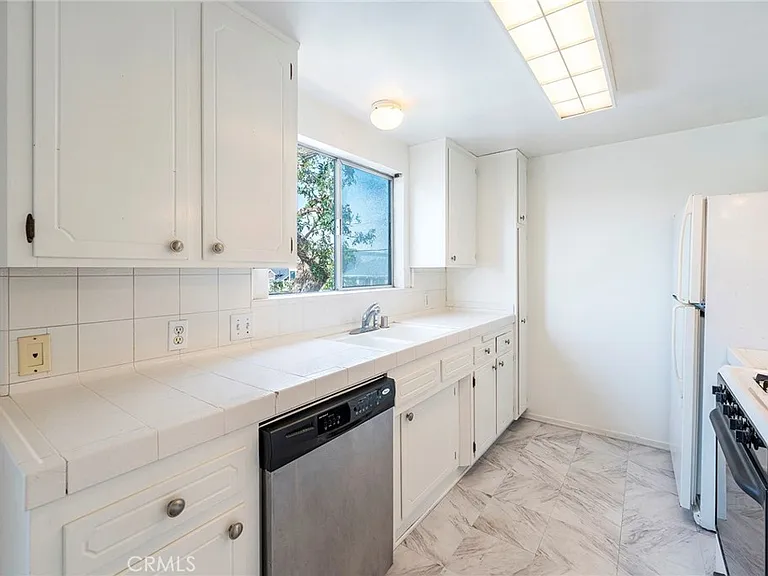 116 Highland Ave — Photo 6