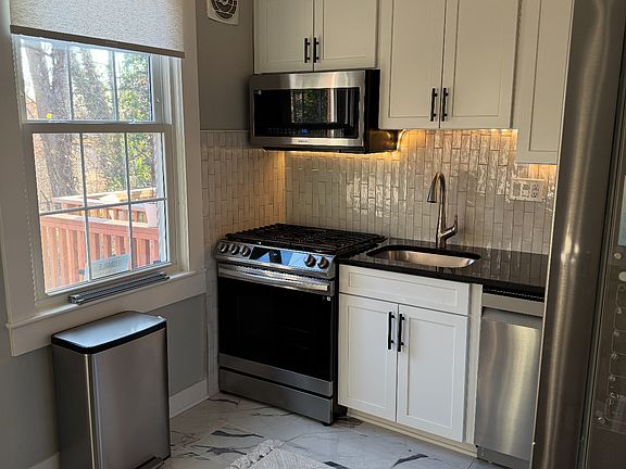 5th image of 1201 S Barton St Unit 176