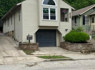 4548 Holly St, Kansas City, MO 64111