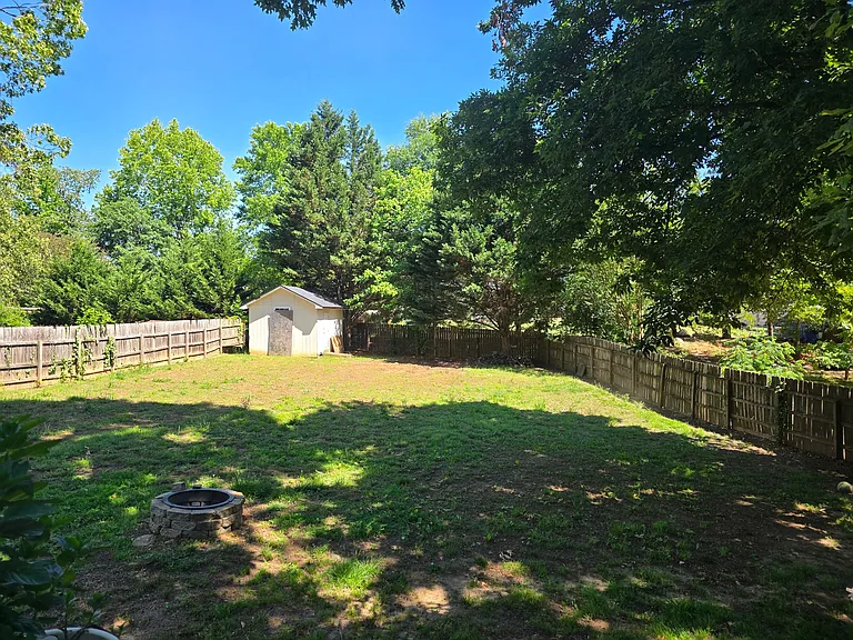 289 Pine Dr — Photo 18