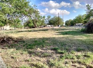 841 Westwood Dr, Cottonwood Shores, TX 78657