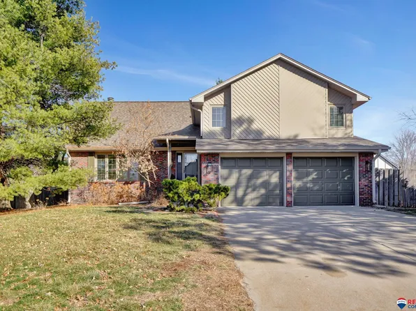 6330 S 83rd St, Lincoln, NE 68516