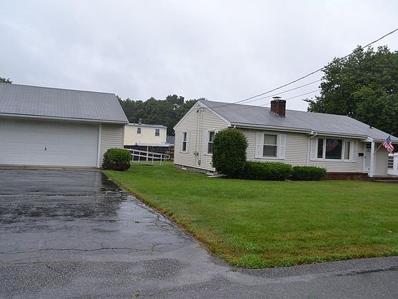 2nd image of 30 Rosemont Ave