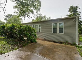 6306 E 152nd St, Grandview, MO 64030