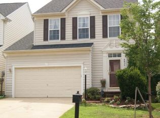 8825 Carpenters Hall Dr, Lorton, VA 22079