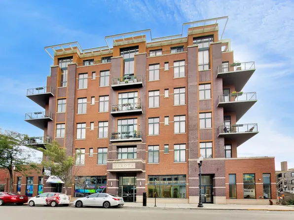 3631 N Halsted St APT 211, Chicago, IL 60613