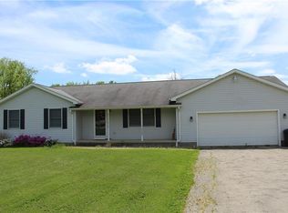 6586 Warren Sharon Rd, Brookfield, OH 44403