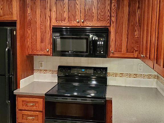 3rd image of 5338 Borneo Cir #5338