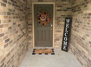 806 Truelove St, Gainesville, TX 76240