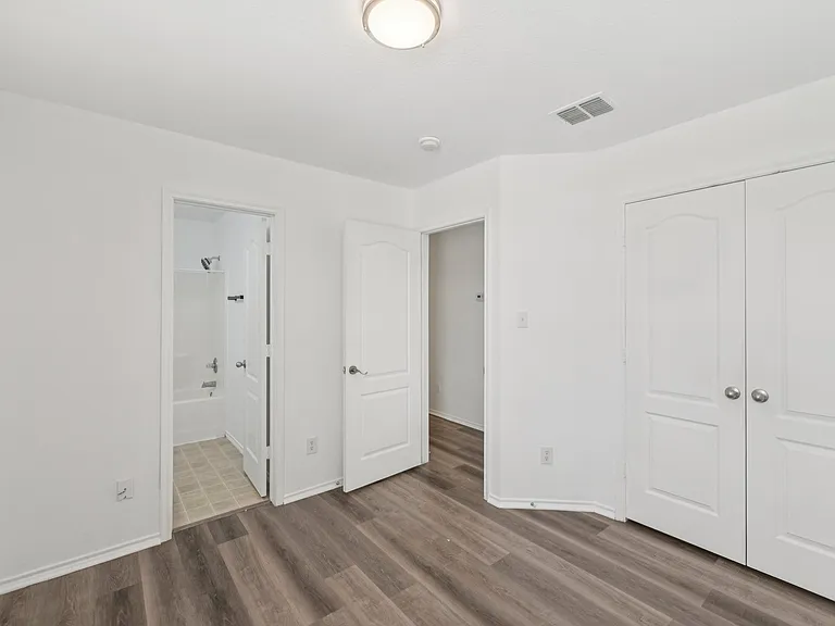 5609 Giddyup Ln — Photo 19