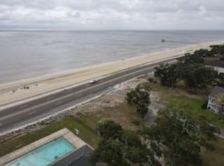 129 Beachview Dr, Pass Christian, MS 39571