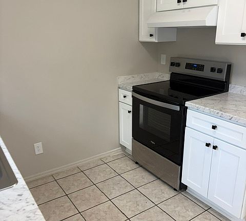 4th image of 5743 Pheasant Ct
