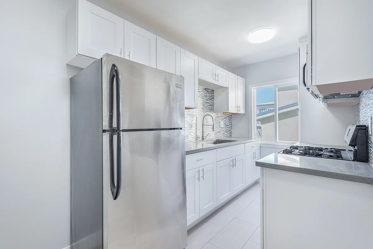 Building Photo - 2755 James M Wood Blvd #2