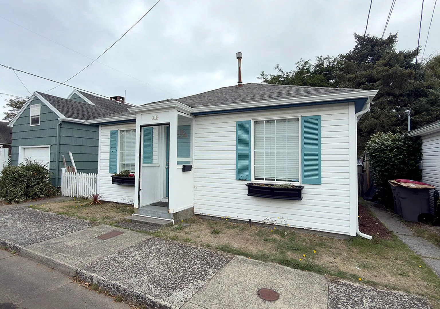 310 Ave K, Seaside, OR 97138 — Photo 3