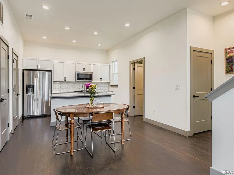 1280 E Hampden Ave #B — Photo 9