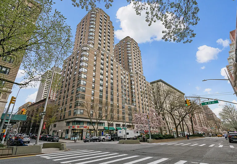247 W 87th St #23F — Photo 14