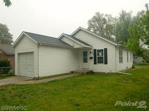 2nd image of 802 E Vineyard Ave