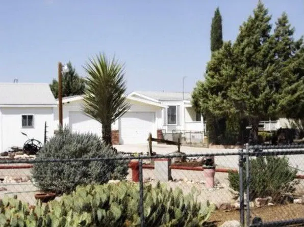 1321 S Cordes Rd, Golden Valley, AZ 86413