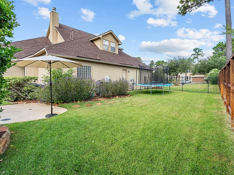 7603 Hogan Bridge Ct — Photo 46