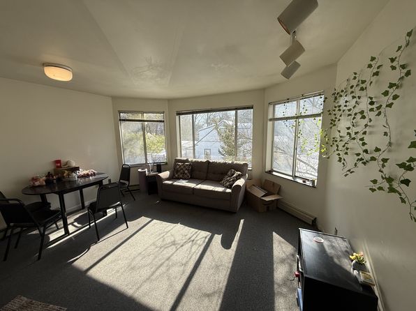 204 Miller St Unit F