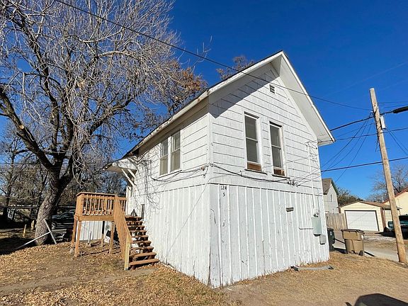 3rd image of 124 E 6th Ave #5