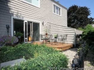 1924 Blackthorn Dr, Champaign, IL 61821