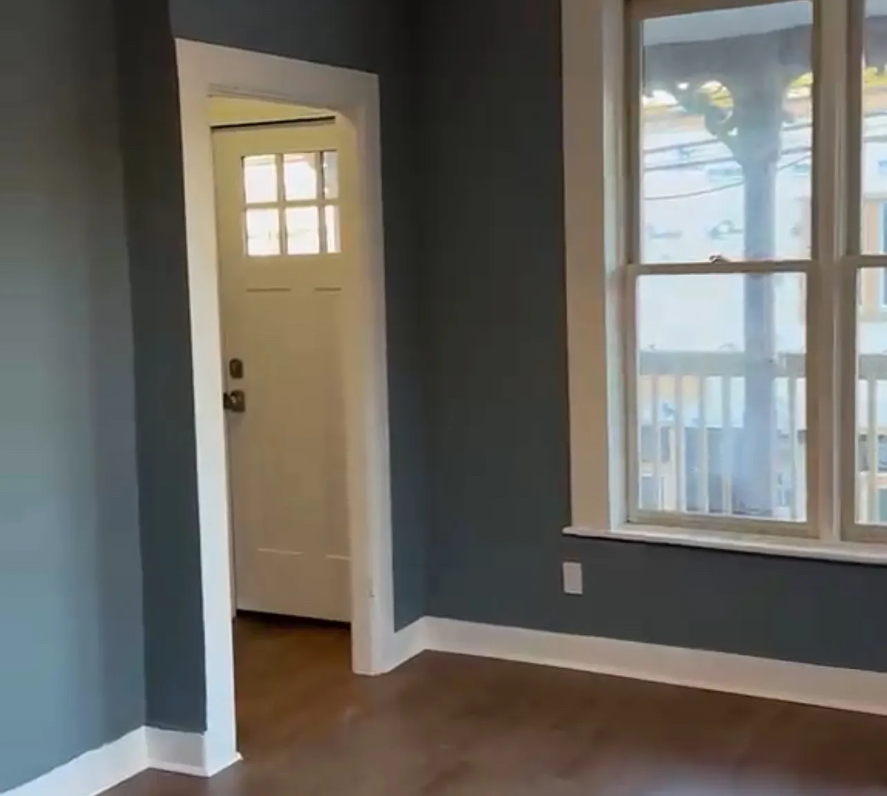 3 bed, 1050 sqft, $1,750 — Photo 3