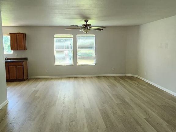 2nd image of 155 Bayside Ln