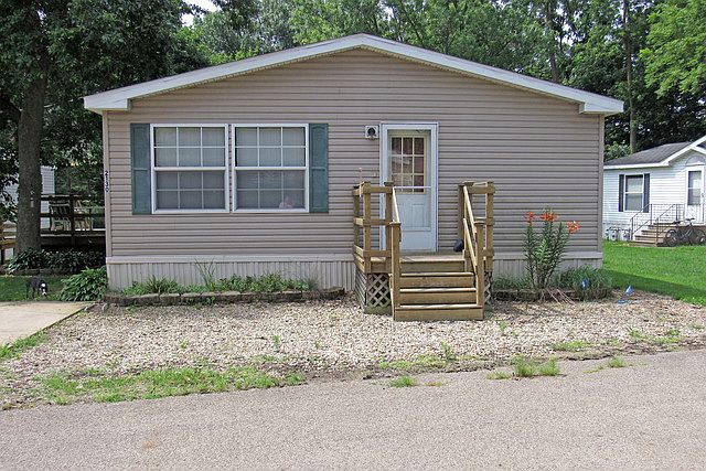 1st image of 2130 Hillview Dr