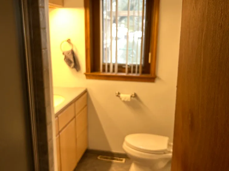 10401 Degrand Dr — Photo 35