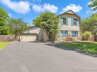 1421 Westland Rd, Sapulpa, OK 74066