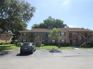 Bella Grand Condo, Hollywood, FL 33026