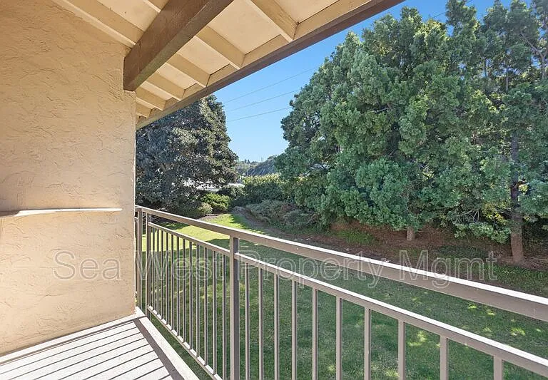 820 Encinitas Blvd #202 — Photo 31