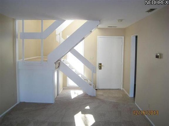 3rd image of 328 Deepwood Dr #328