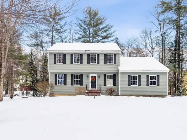 4 Deerfield Drive, Auburn, ME 04210
