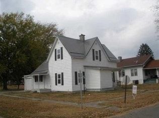 190 3rd St SE, Linton, IN 47441