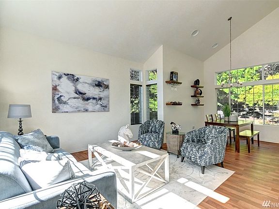 4th image of 7211 57th St NE