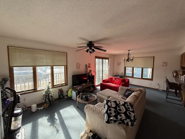 611 6th St SE, Minneapolis, MN