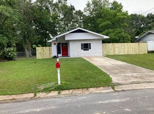 407 Woody Cir, Ocean Springs, MS 39564