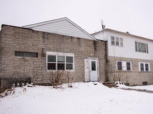 519 S 4th St, Delavan, WI 53115