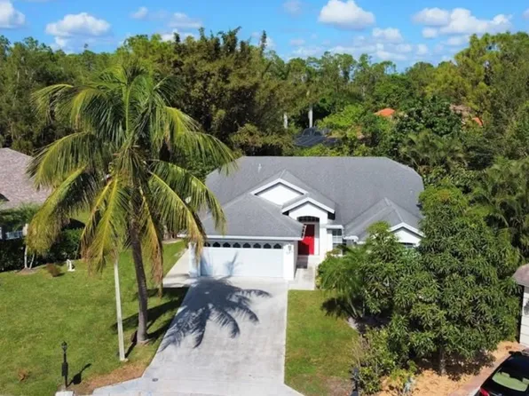 687 Melville Ct, Naples, FL 34104