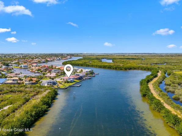 1947 Sykes Creek Dr, Merritt Island, FL 32953