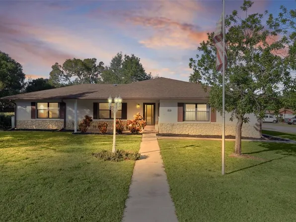 602 4th Ave, Lady Lake, FL 32159