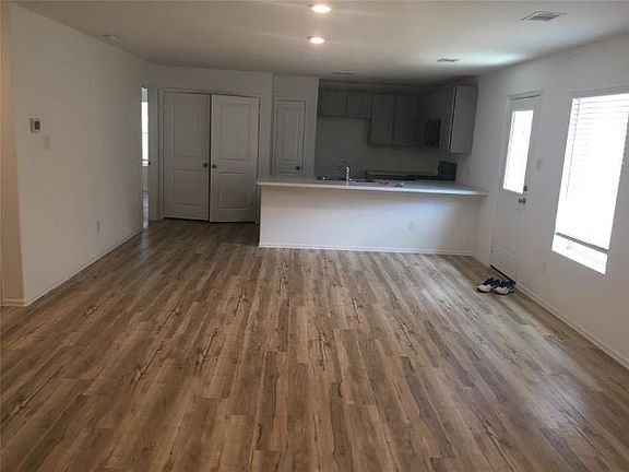 4th image of 26818 Wilderye Cove Ln