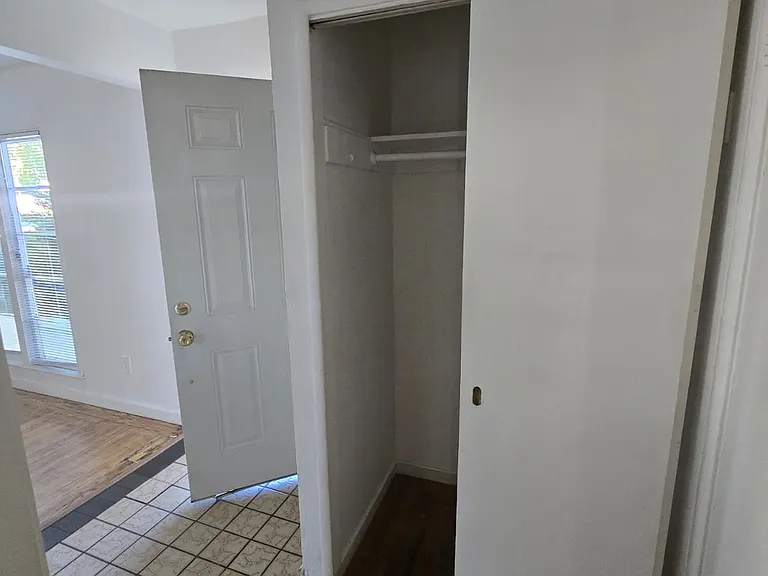 550 Del Mar Ave — Photo 16
