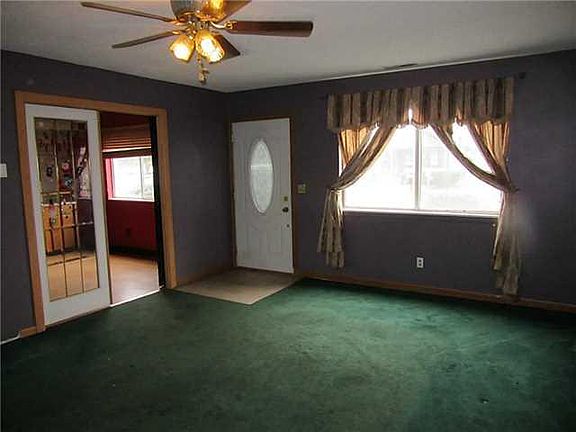 2nd image of 324 Mary Ave