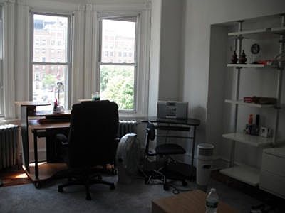 2nd image of 3355 N Park Ave
