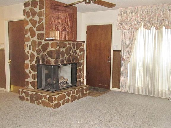 4th image of 8916 Tonawanda Dr