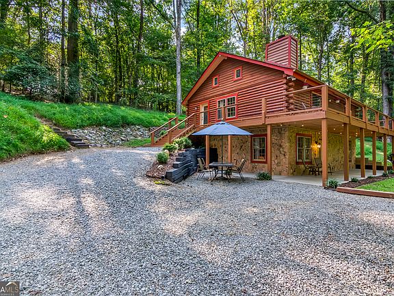 6th image of 165 Timberwalk Dr