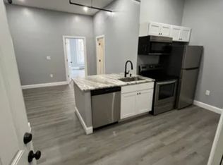 468 Main St #4, Middletown, CT 06457